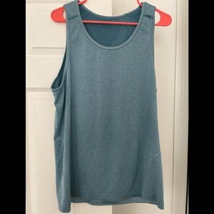 Lululemon Men’s tank Size M